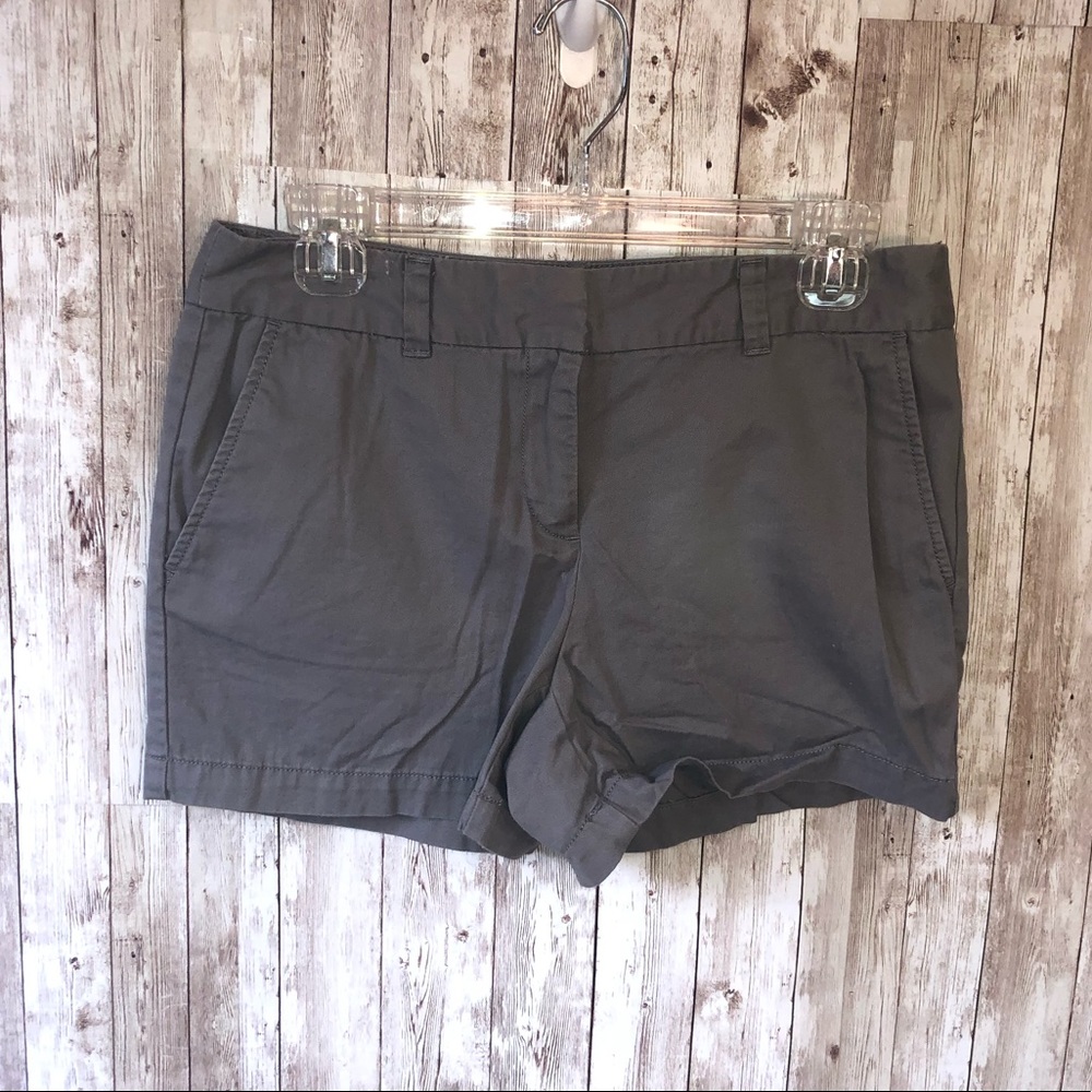 Ann Taylor LOFT Dark Khaki Shorts Size 2